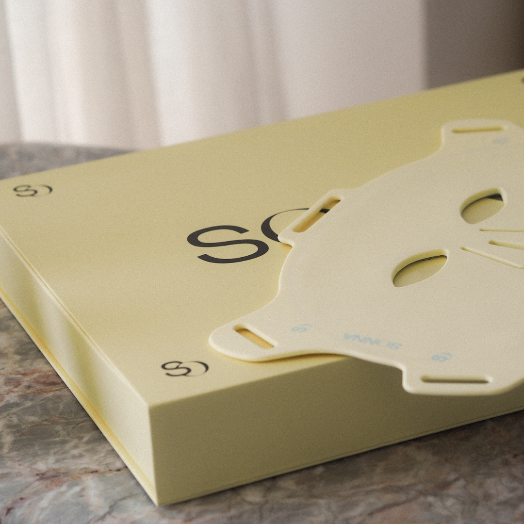 Sonna Brightening LED Face Mask + Skin Hydrating Serum Bundle