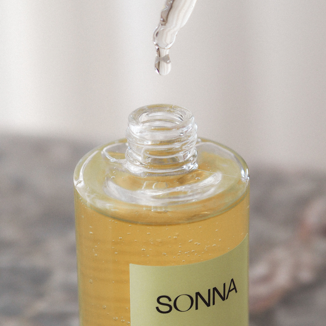 Sonna Brightening LED Mask and Décolletage Attachment + Skin Hydrating Serum Bundle